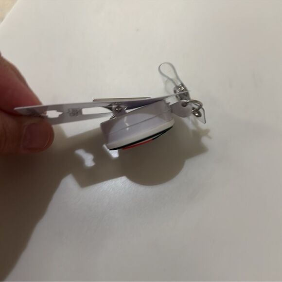 Gift Bundle White Clip-on ID or Key Holder Stethoscope Charm & Pen - Picture 3 of 6